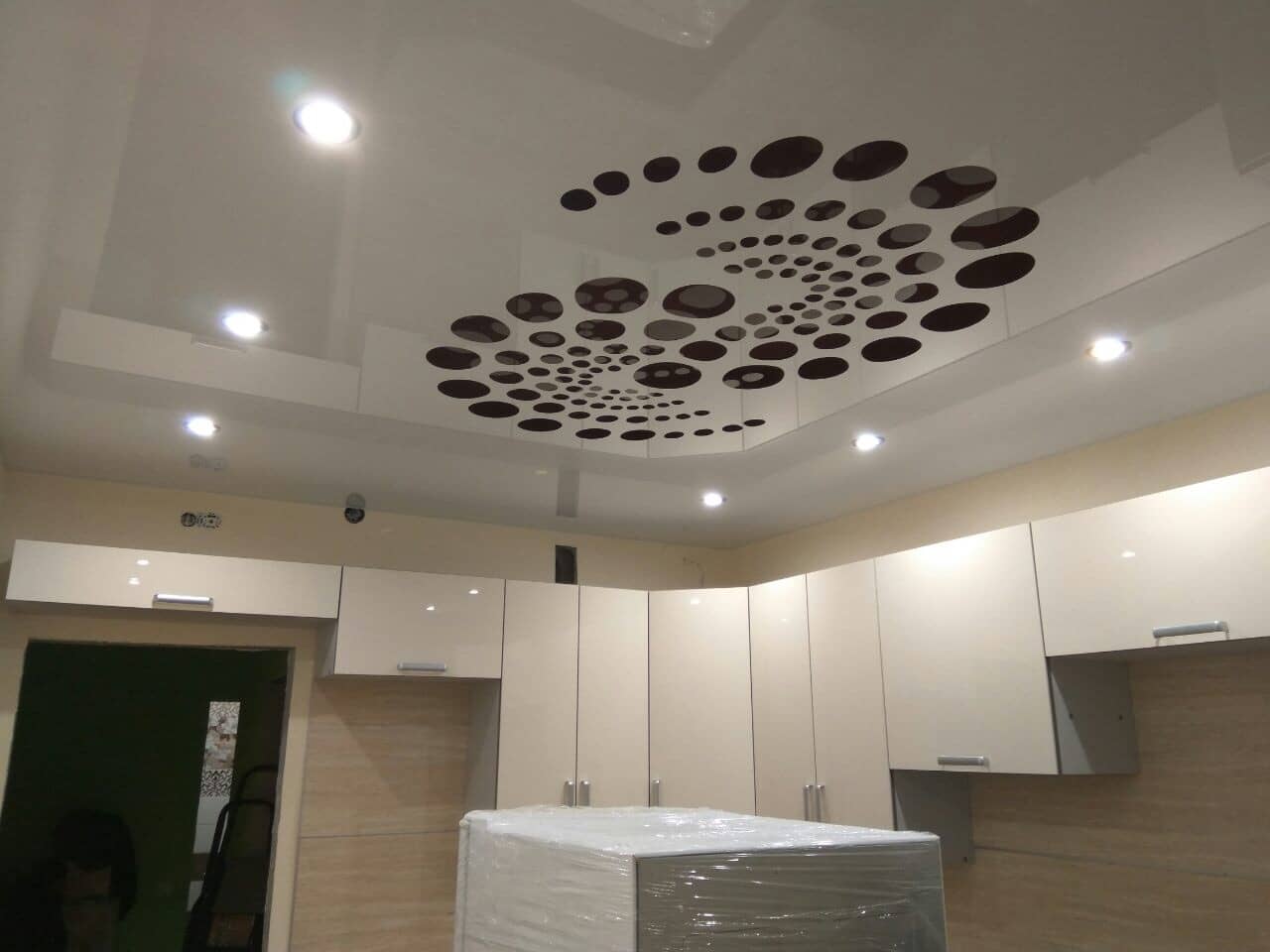 Потолок с 3D перфорацией